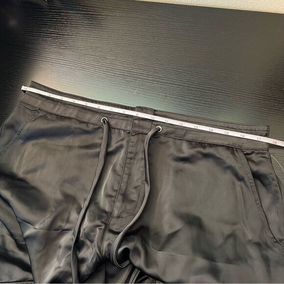 Sanctuary Eve Satin Cargo Pants Womens Size 31 Black NWT - Picture 12 of 14